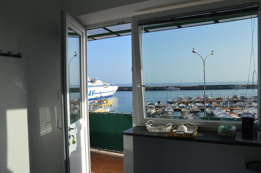 Il Porto Capri Casa Vacanza Exteriör bild