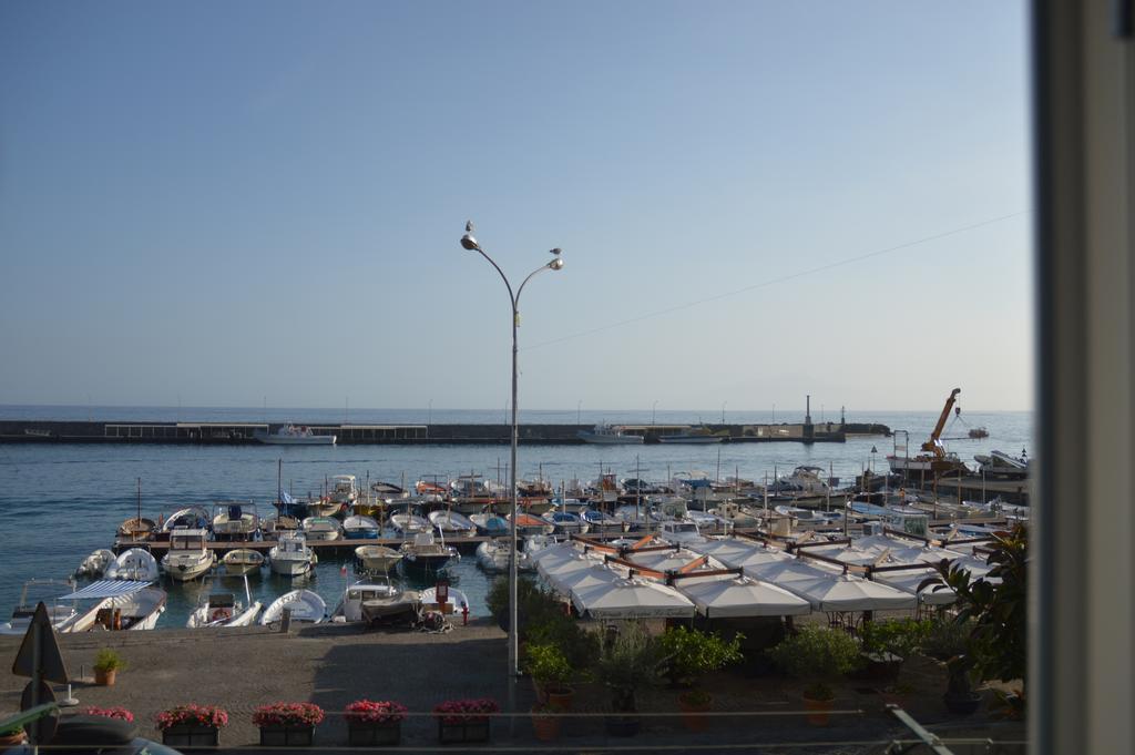 Il Porto Capri Casa Vacanza Exteriör bild